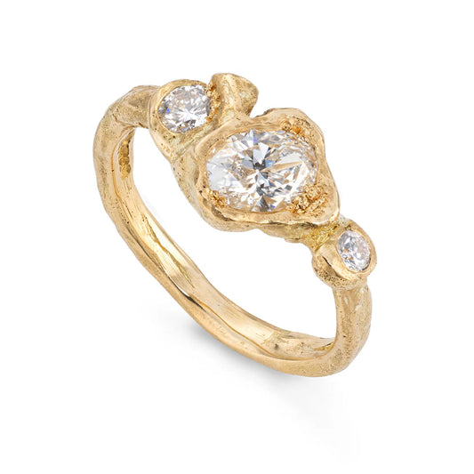 crested white adakite ring