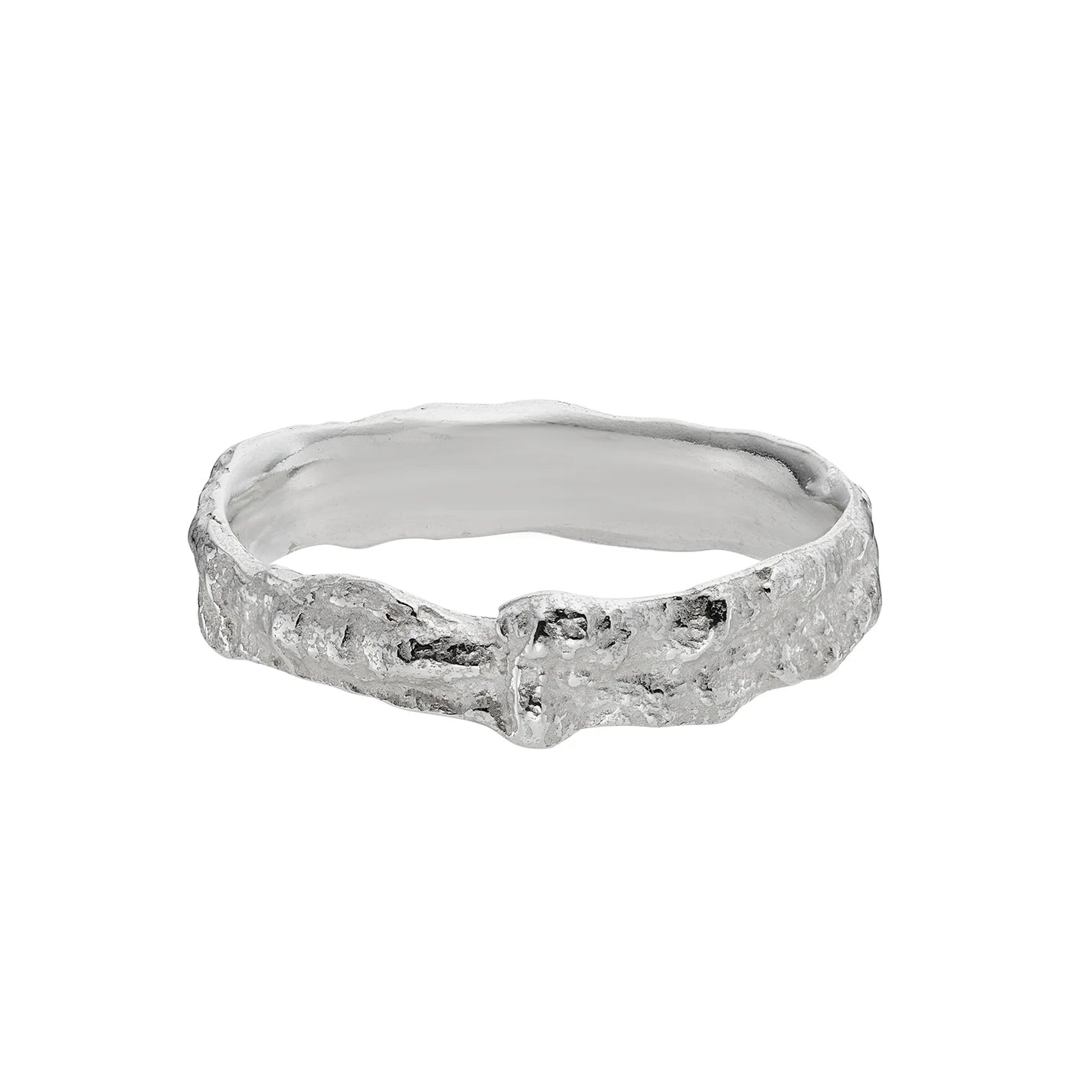 textured silver ring