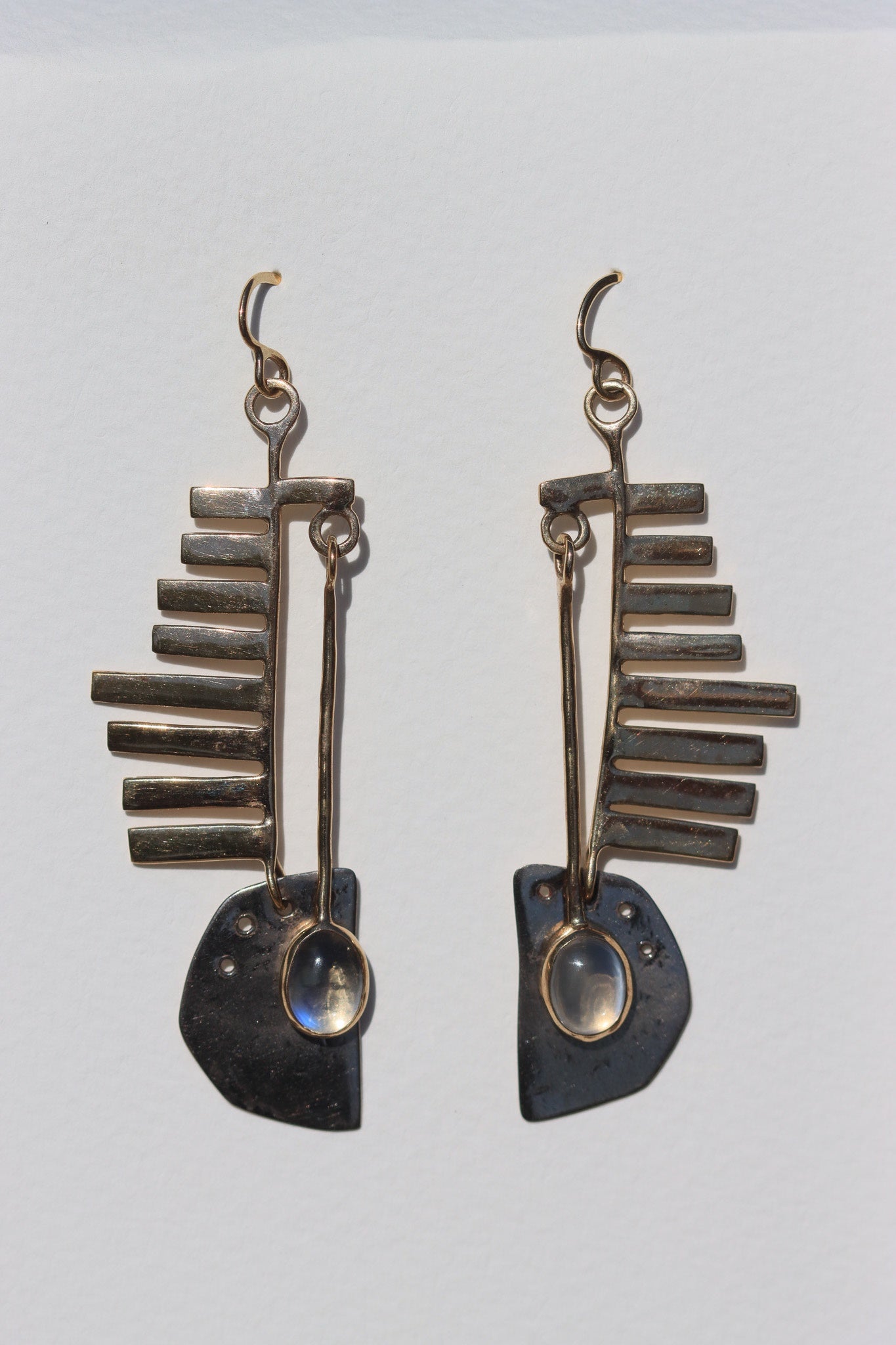 VAULT - Pam Burrows 9ct gold & Moonstone earrings