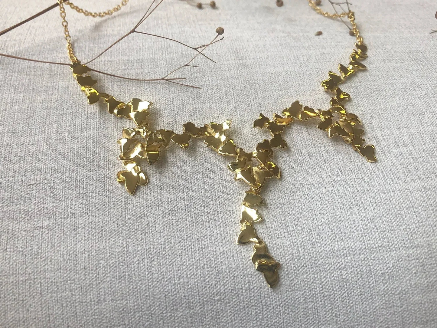 Trailing Ivy Necklace - Gold