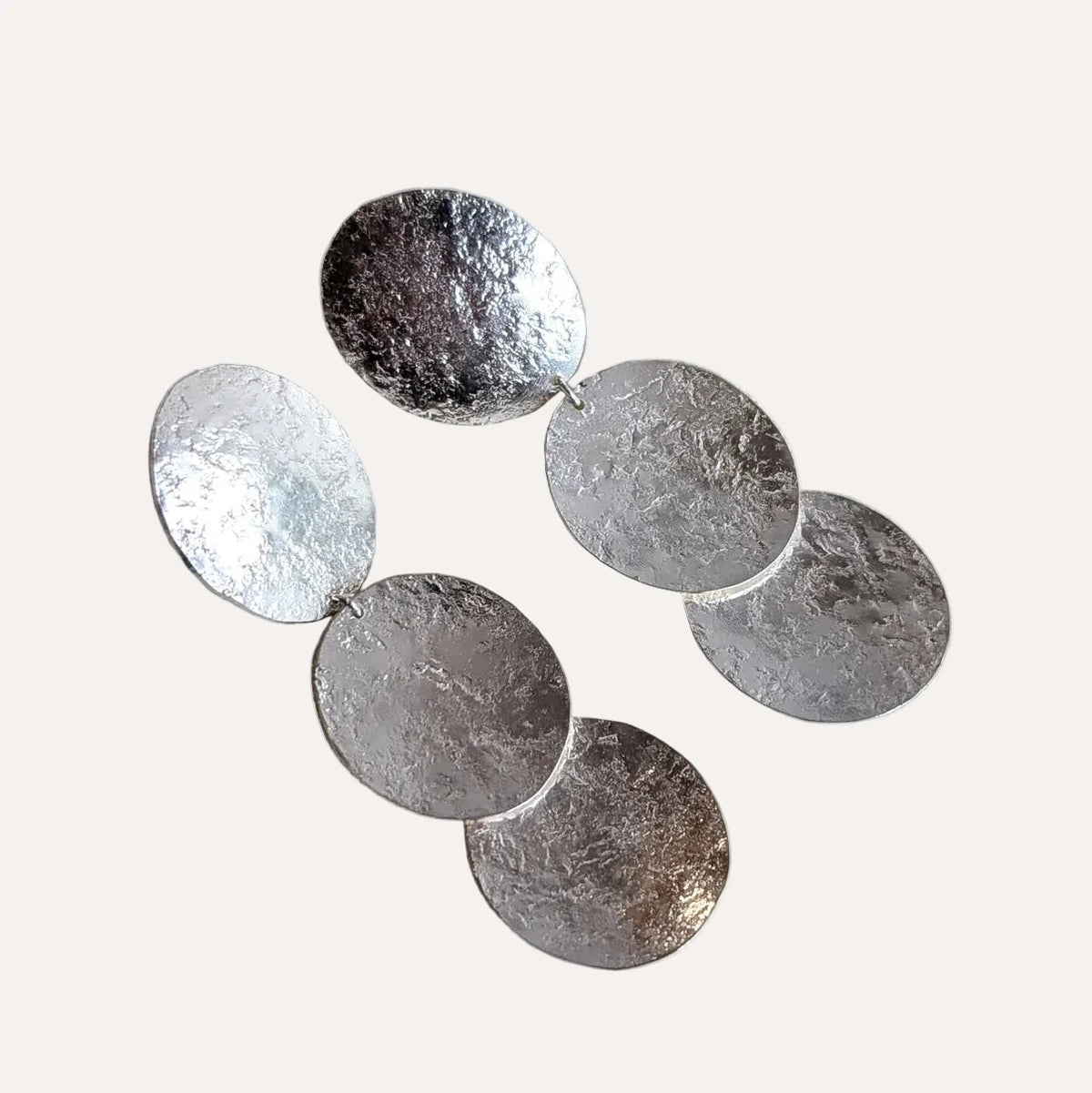 Cerigyn Pebble Disc Earrings