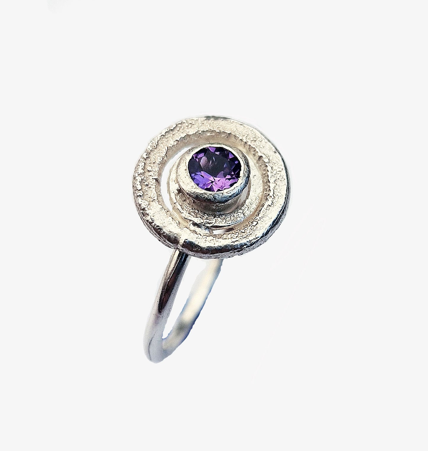 silver & amethyst ring