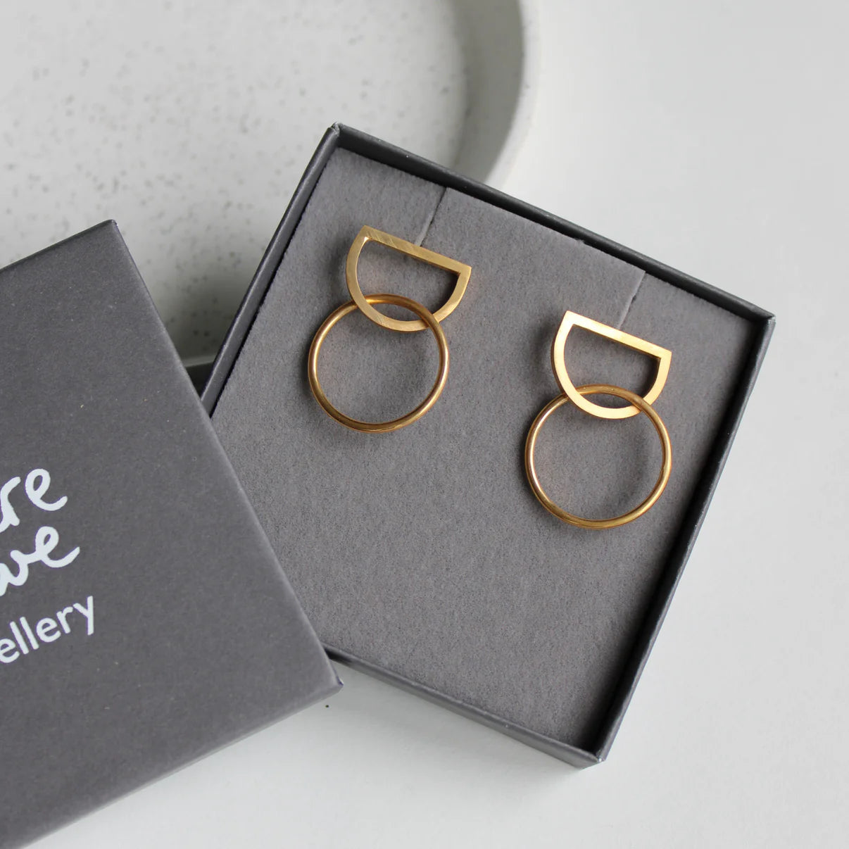 arc circle earrings gold