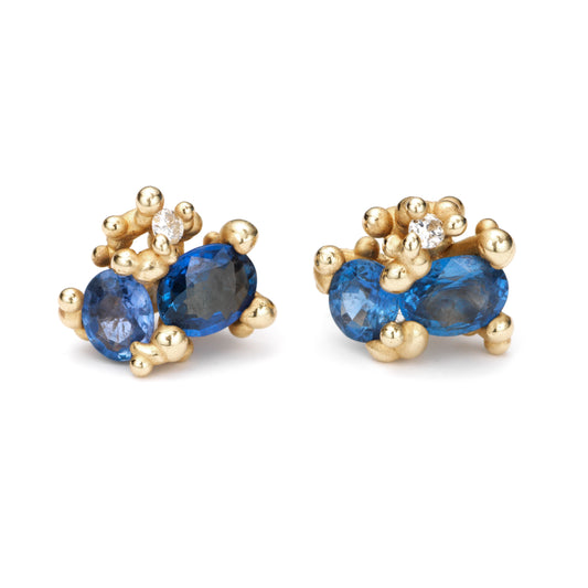 blue sapphire stud earrings