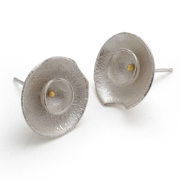 double daisy stud earrings