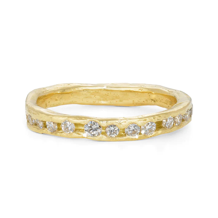 gold and diamond eternity ring