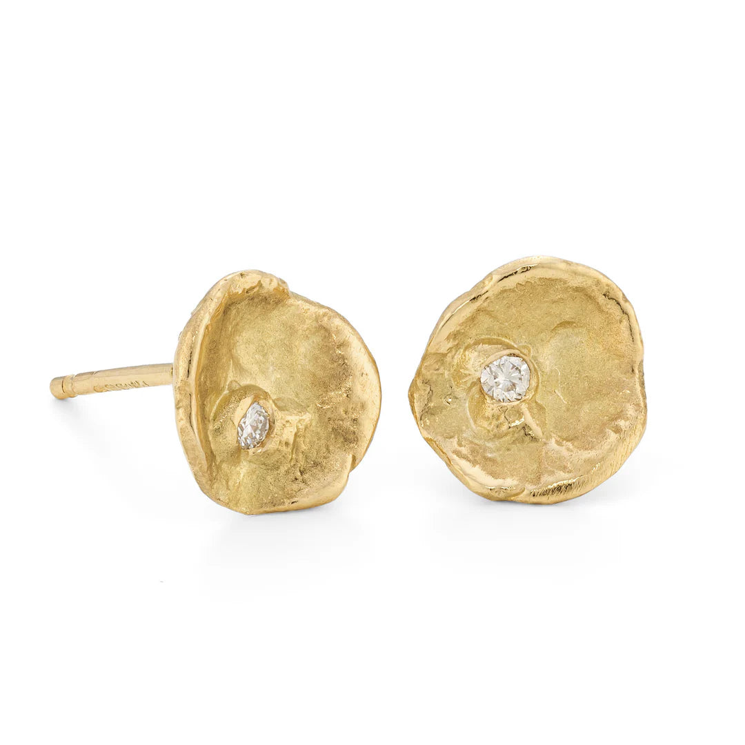 gold and diamond stud earrings