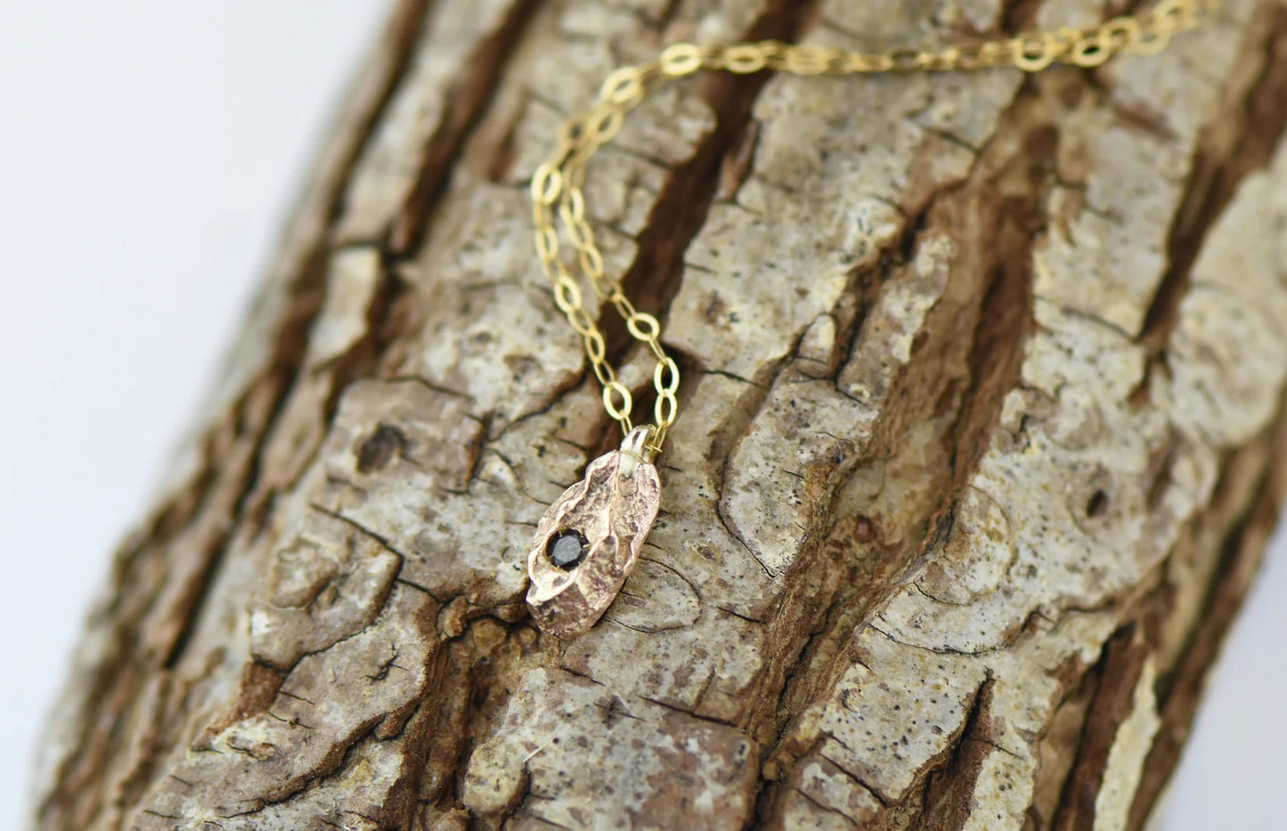 9ct yellow gold black diamond nugget pendant