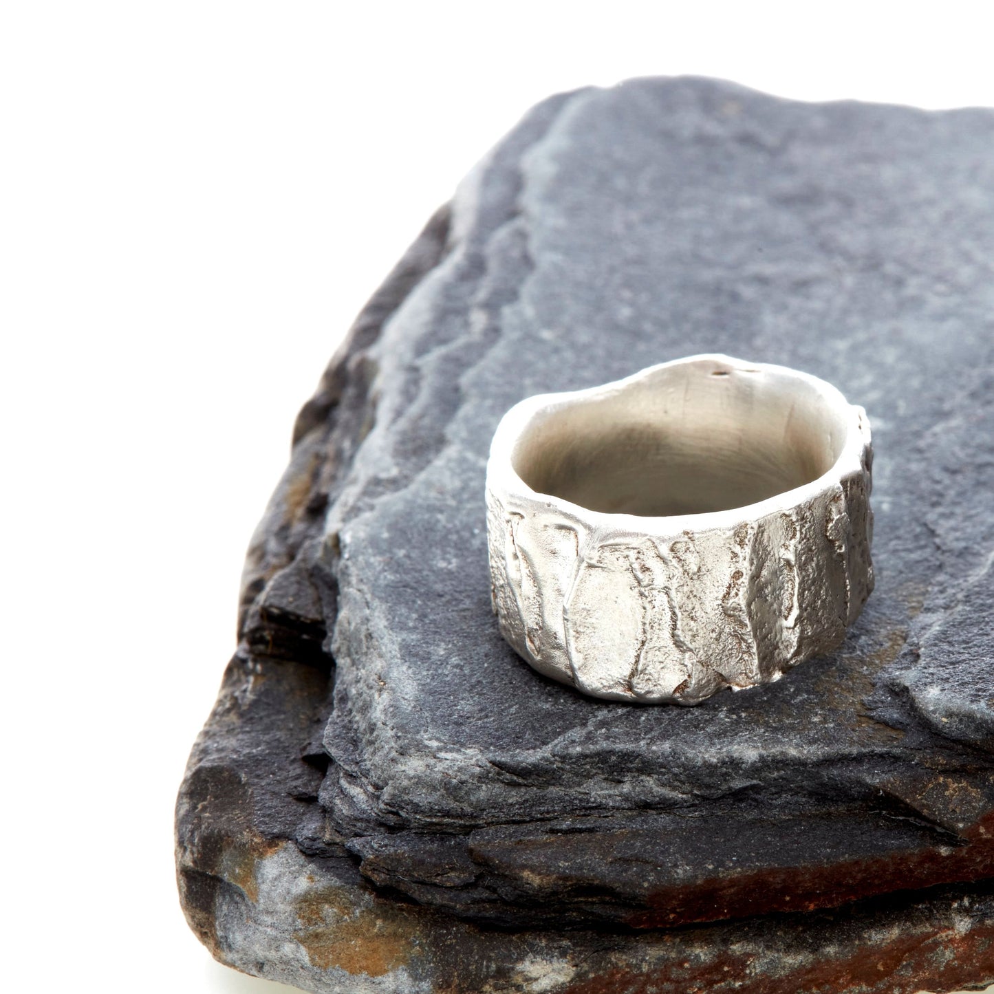 textured silver band