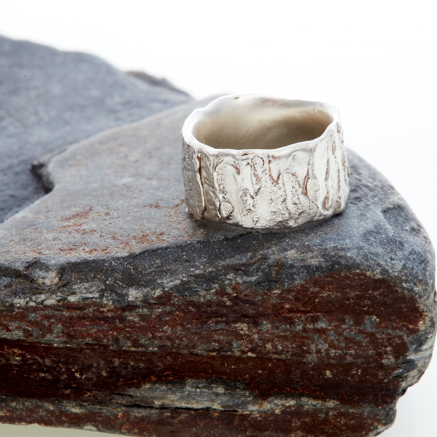 textured silver ring