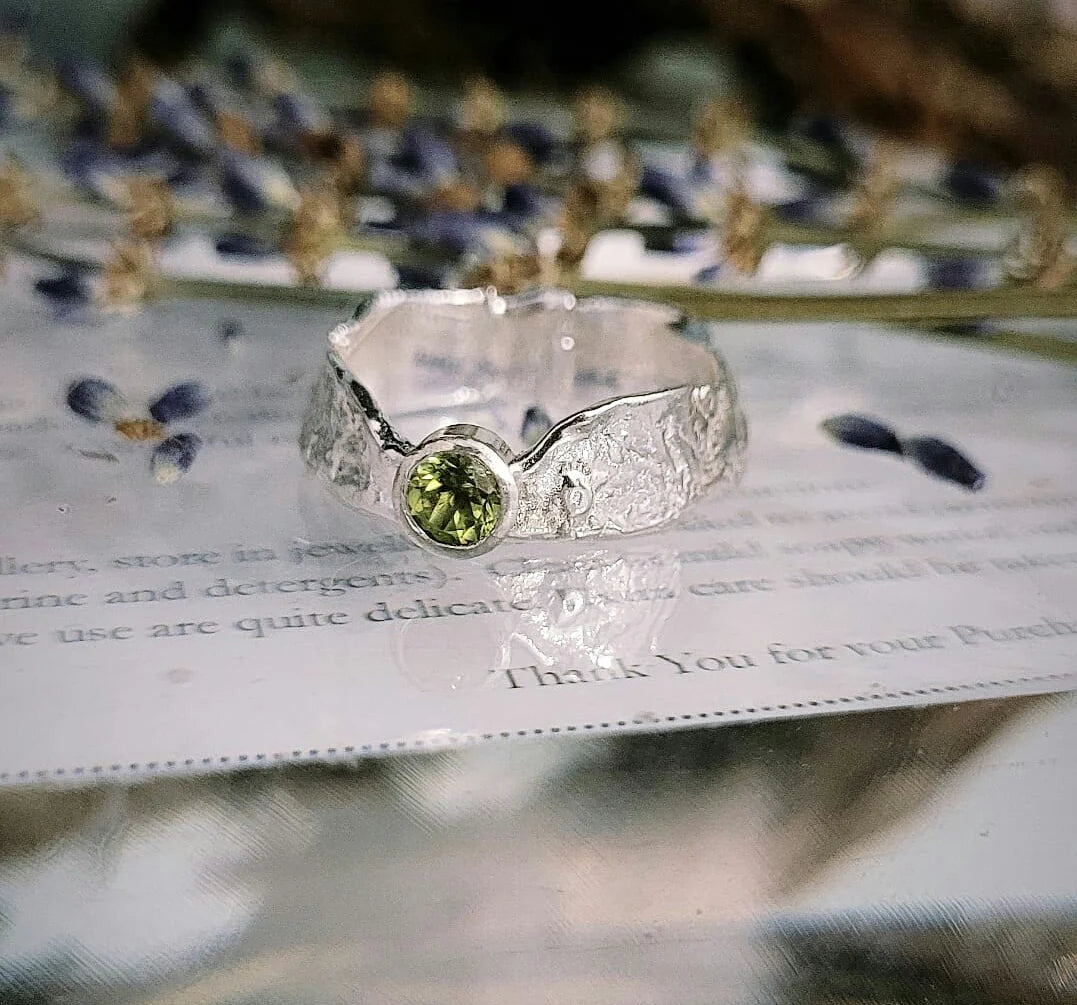 Peridot Faerie Ring