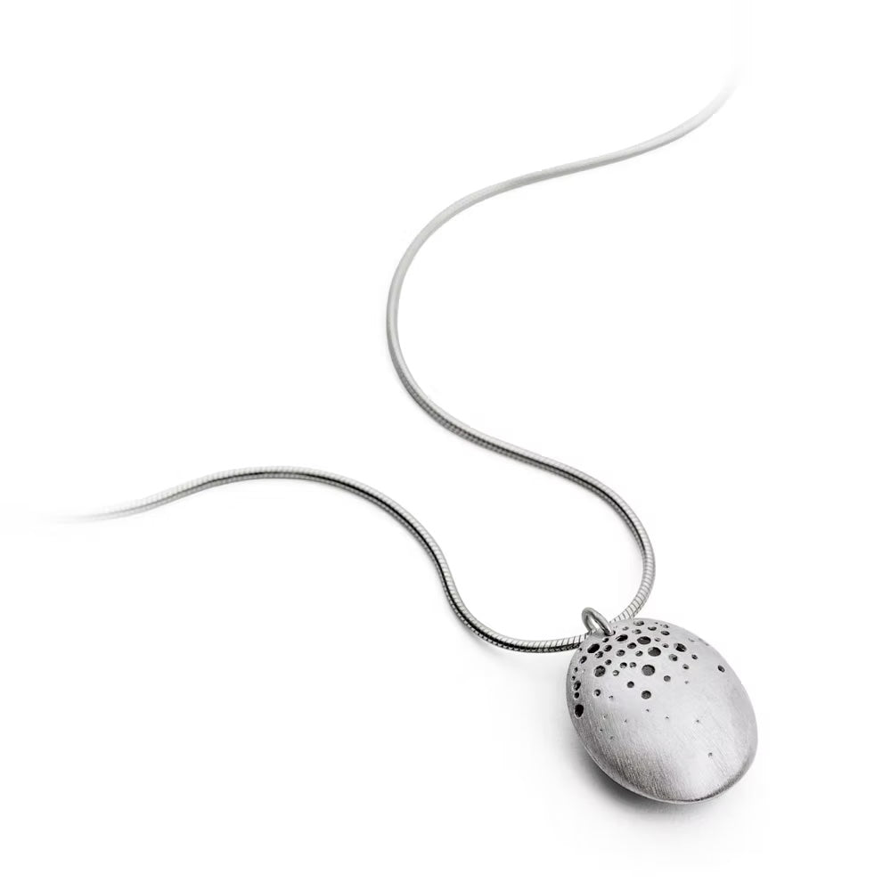 pod necklace silver