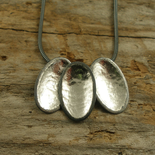 3 Ovals Necklace Palladium