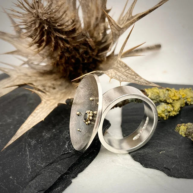 silver and black diamond