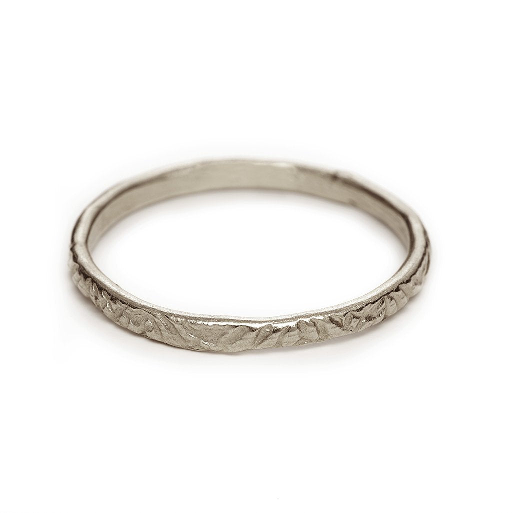 white gold wedding ring