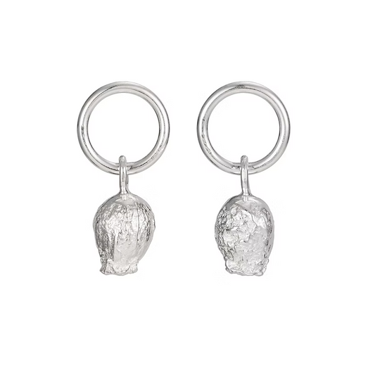 Hawthorn Circle Studs