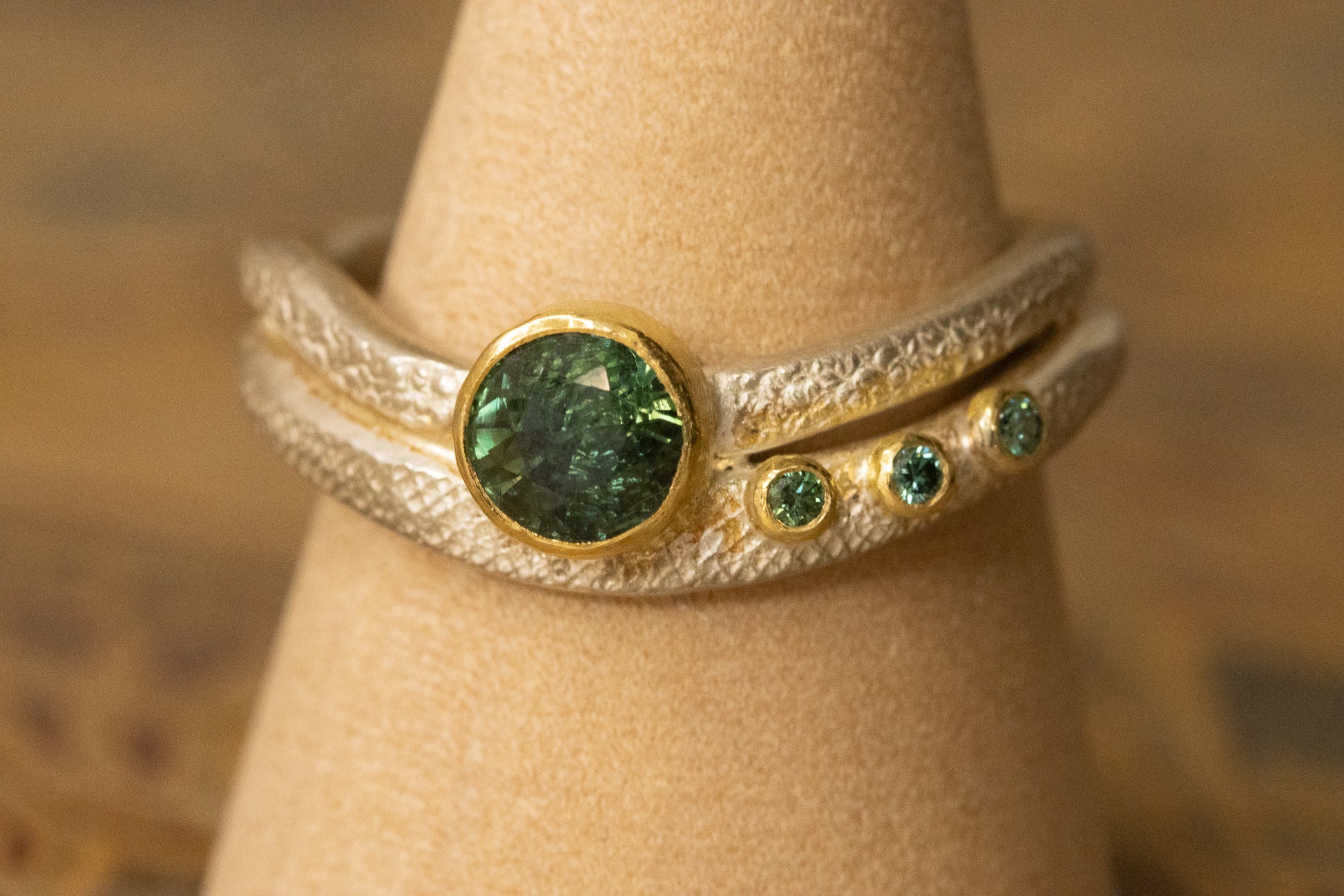Taylor silver and green sapphire ring size P