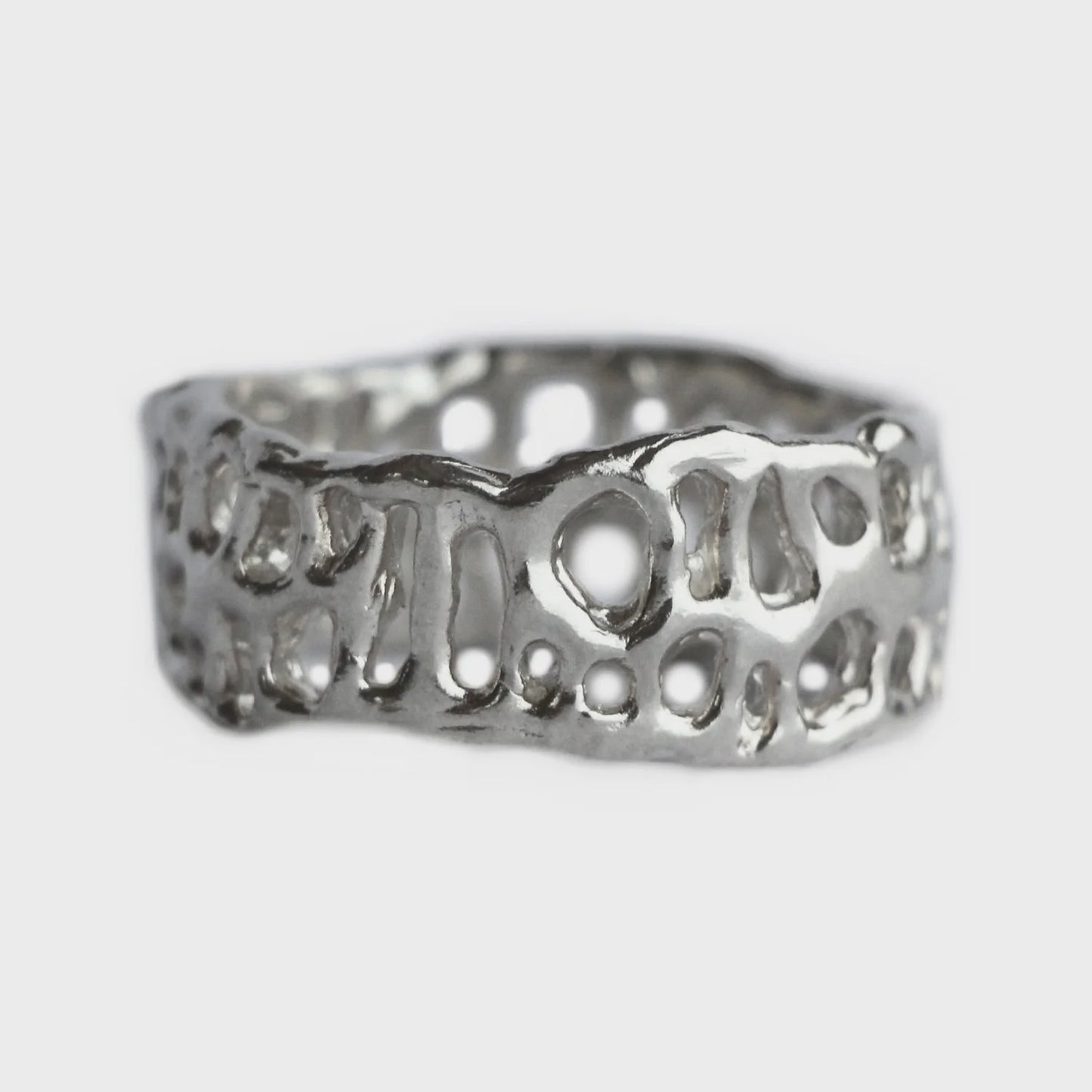 Chunky coral reef ring silver Size M.5
