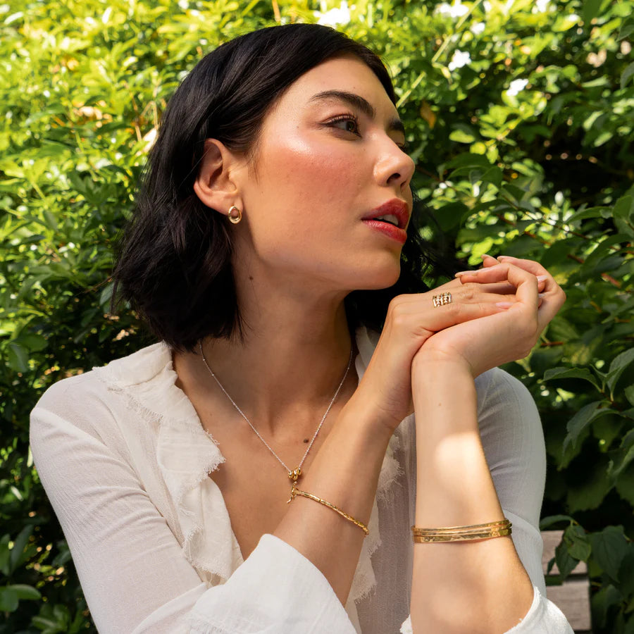 Entwined Oval Studs Gold