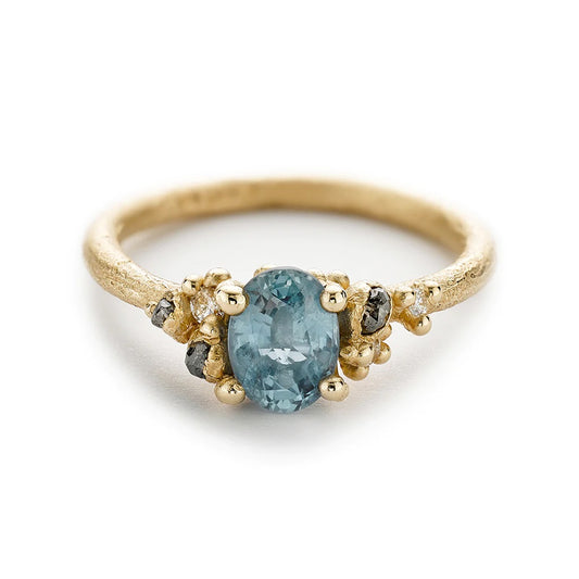Sapphire & Diamond Solitare Ring