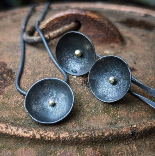 Oxidised Daisy Pendant