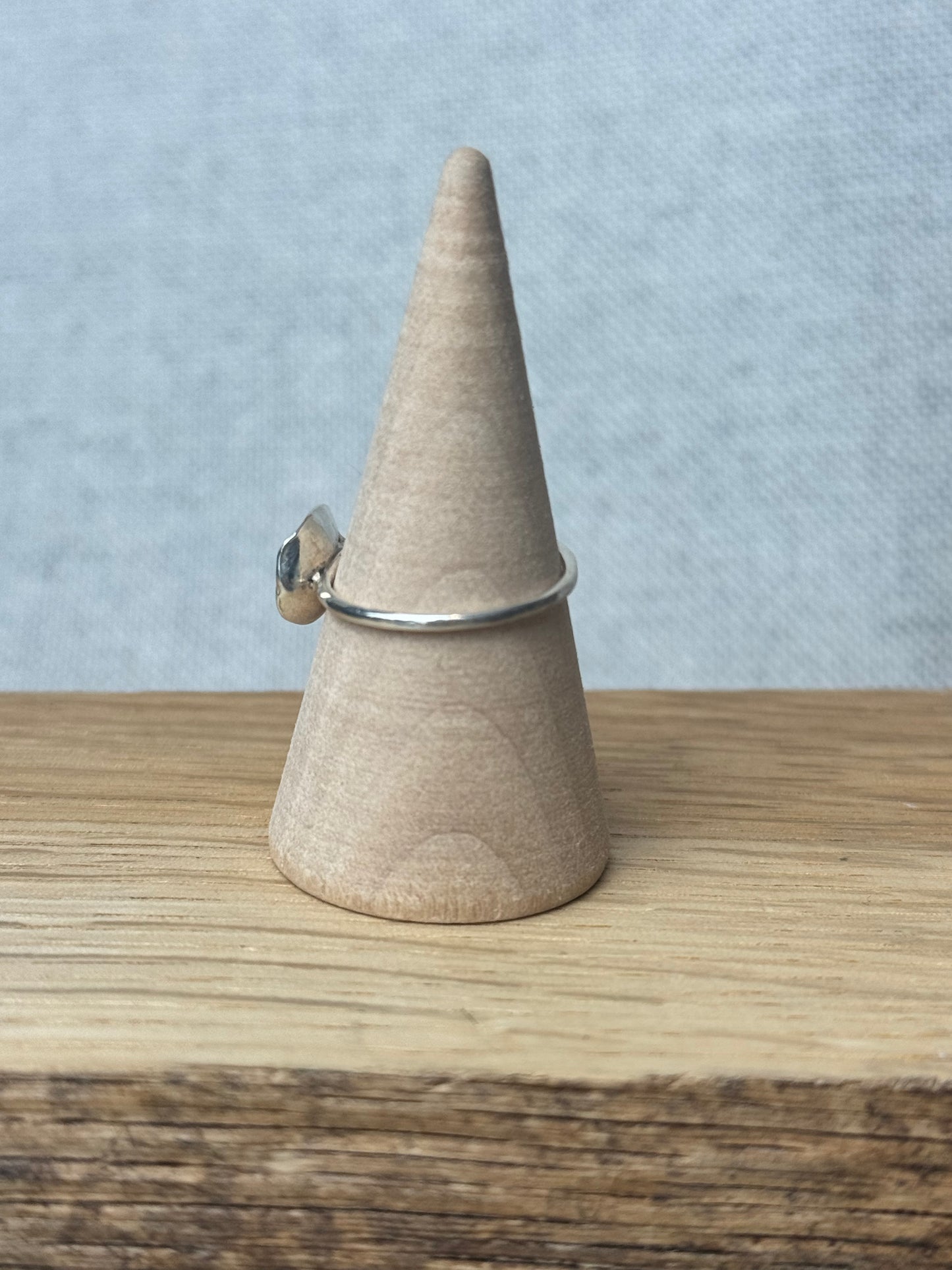 VAULT - Malcolm Morris Apple Blossom ring in silver & 18ct yellow gold size K