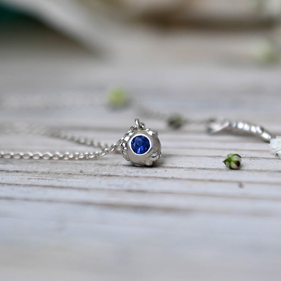 Orno Blue Sapphire Necklace