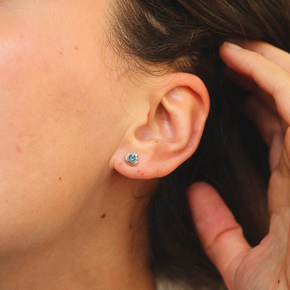 Orno Sapphire Studs