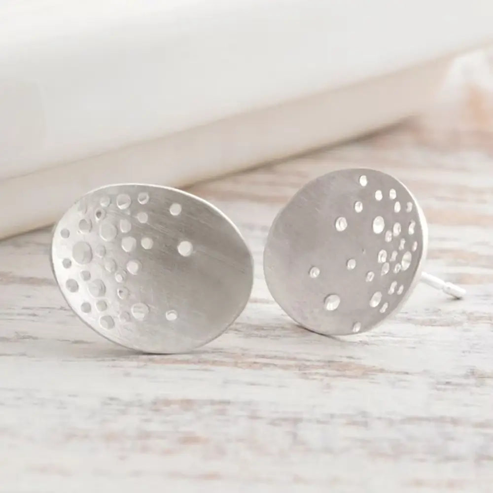 Patterned Oval stud Earrings
