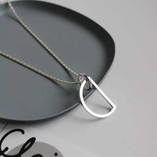 arc circle pendant