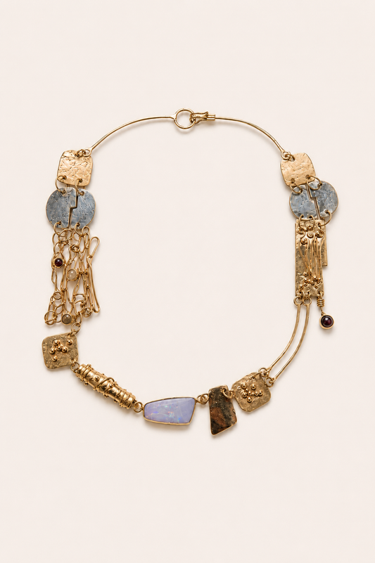 VAULT - Pam Burrows 9ct gold necklace with star sapphire & opal