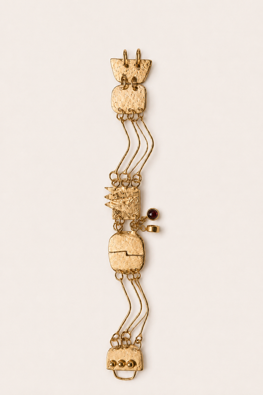 VAULT - Pam Burrows 9ct gold bracelet