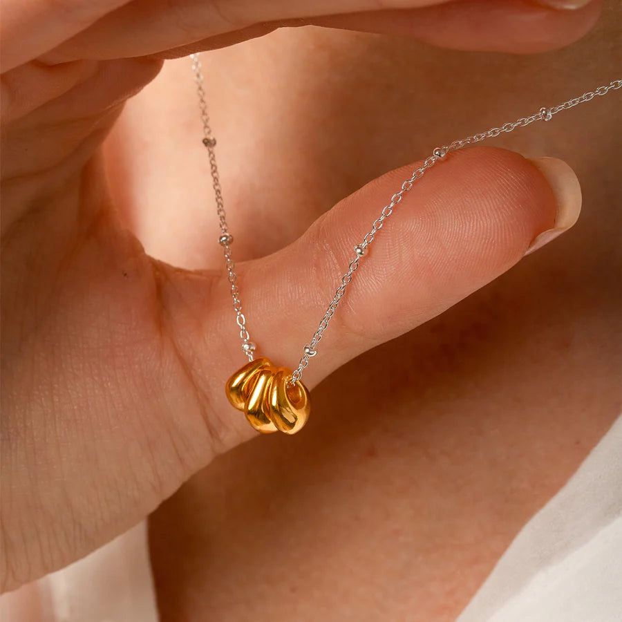 trio nugget necklace