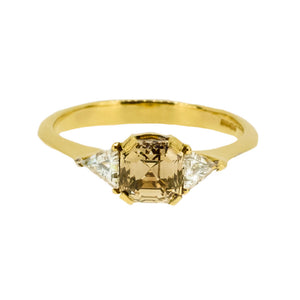 18ct Gold Ring with Brown Diamond