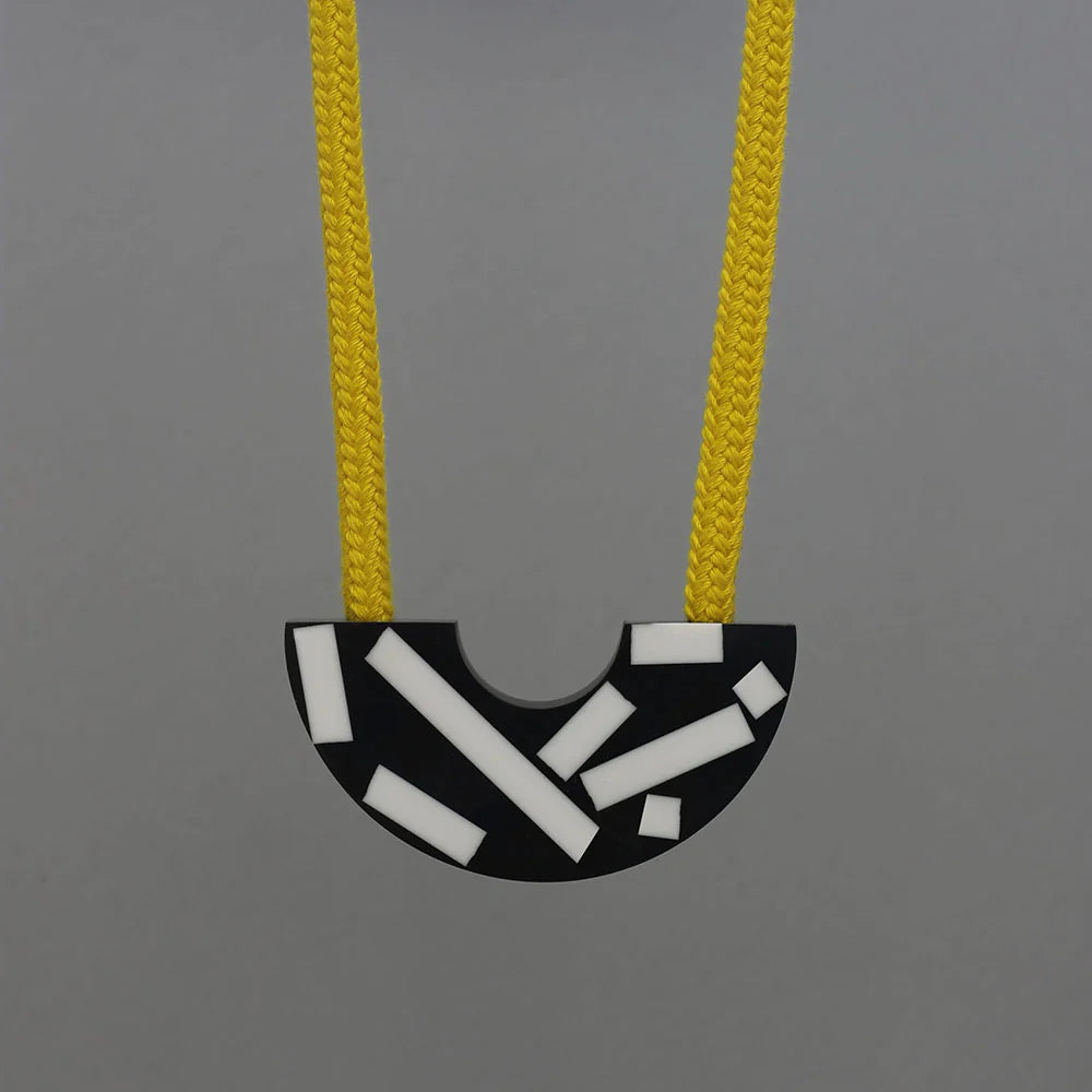 Ito Necklace Red / Yellow / Blue Cord