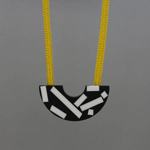 Ito Necklace Red / Yellow / Blue Cord