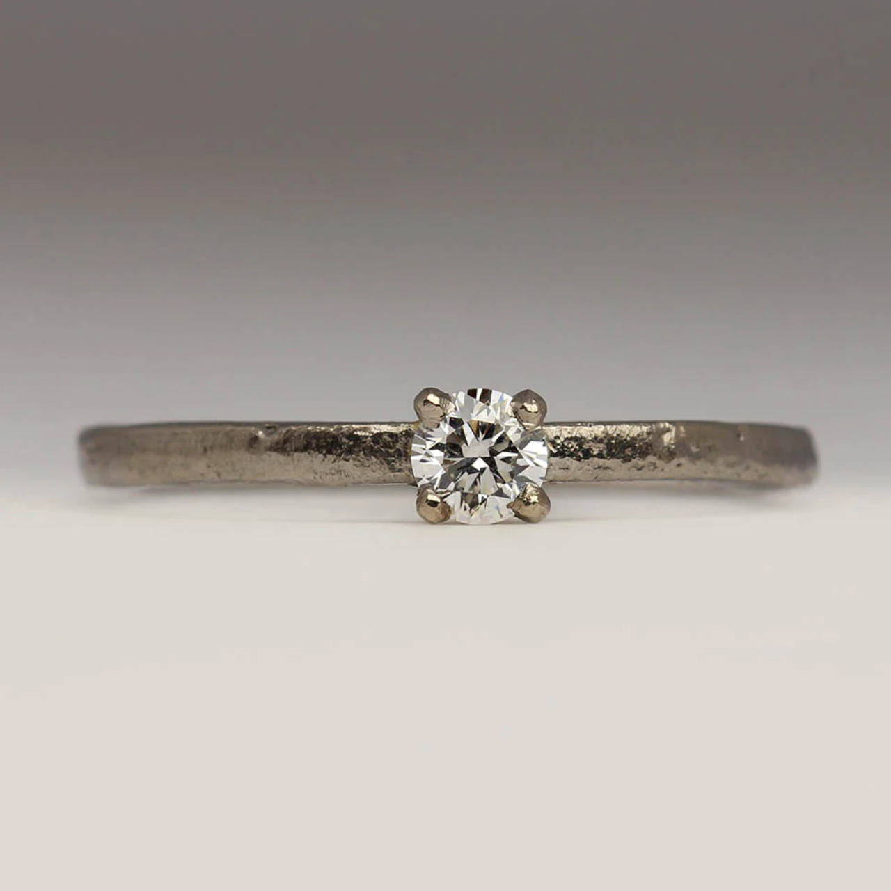 engagement ring white gold