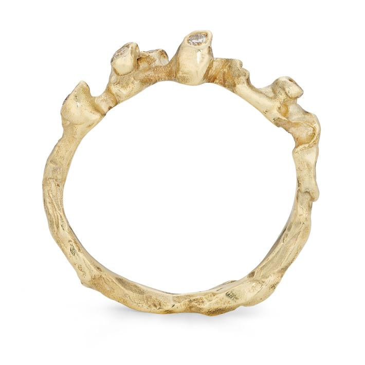 gold and diamond scattered ring
