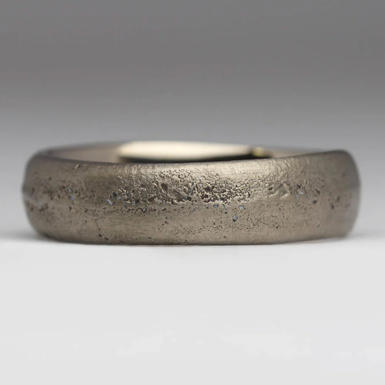 sandcast white gold